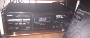 Teac V-1050 Kassettdekk.jpg