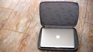 MacBook Pro 13 2.jpg