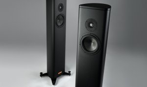 Magico S1 i sort.jpg