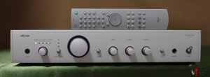 325368-arcam_diva_a75_integrated_with_phono.jpg