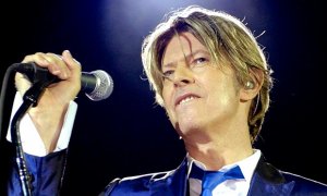 David-Bowie-performing-at-011.jpg