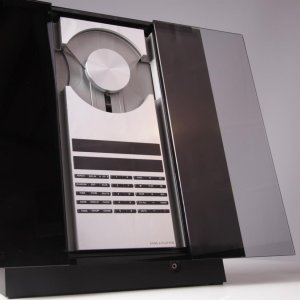 Beocenter-2300-music-system.jpg