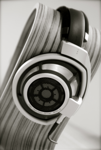 Sieveking_Omega_Sennheiser_HD800_Violectric_V200_Picture_5.png