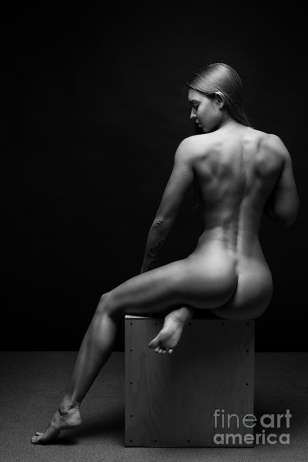 ø-141-bodyscape--anton-belovodchenko.jpg