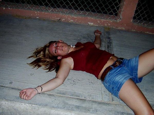 00.girl-passed-out.jpg