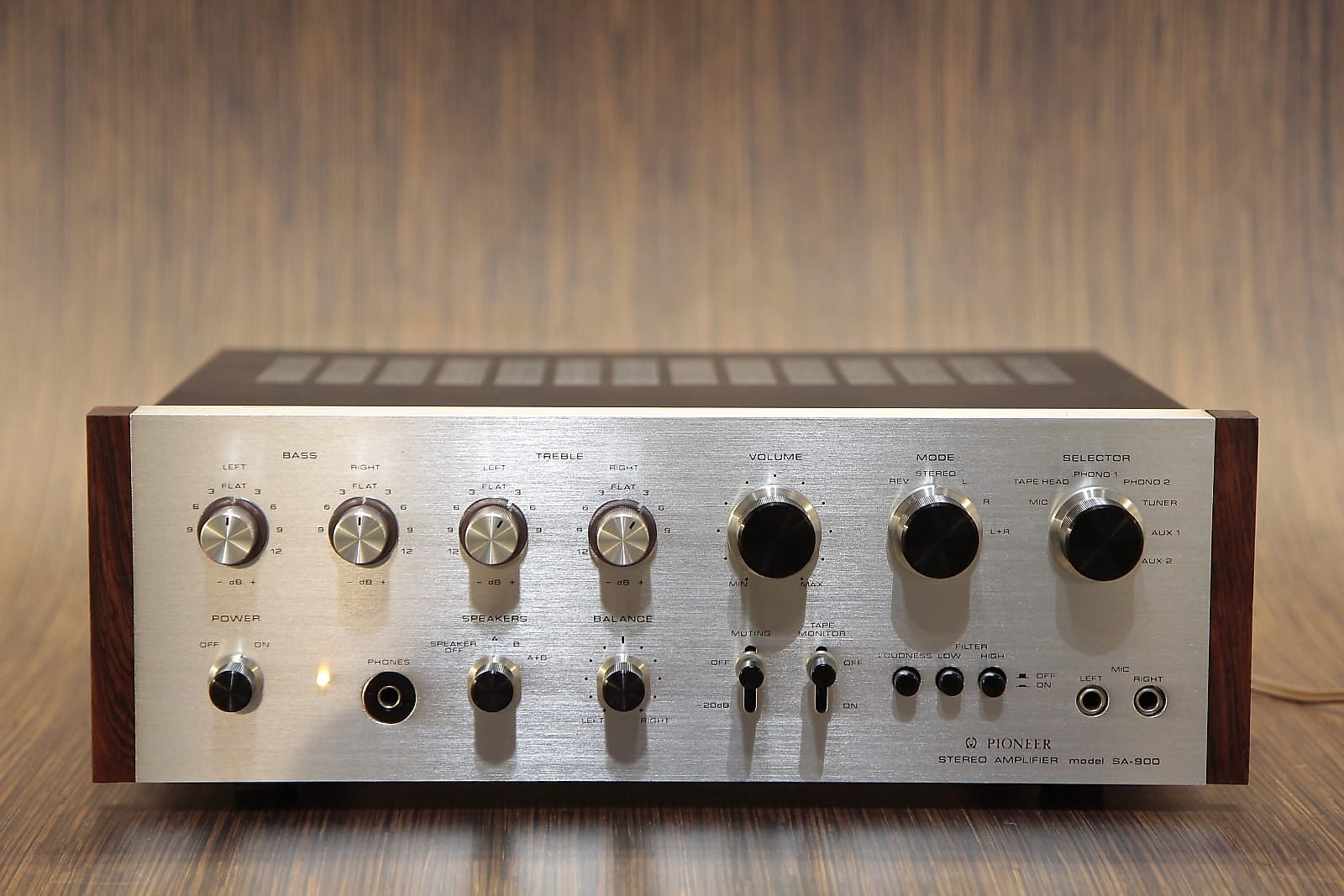 000.Pioneer SA-900.jpg