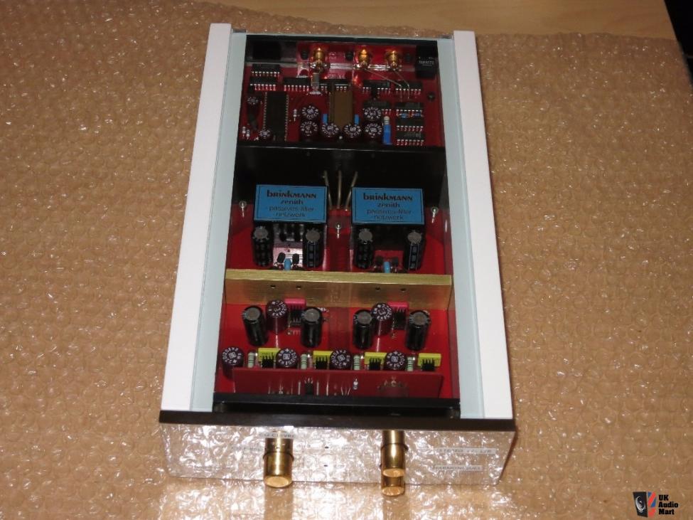 1472446-brinkmann-zenith-iii-dac-digital-to-analog-converter.jpg