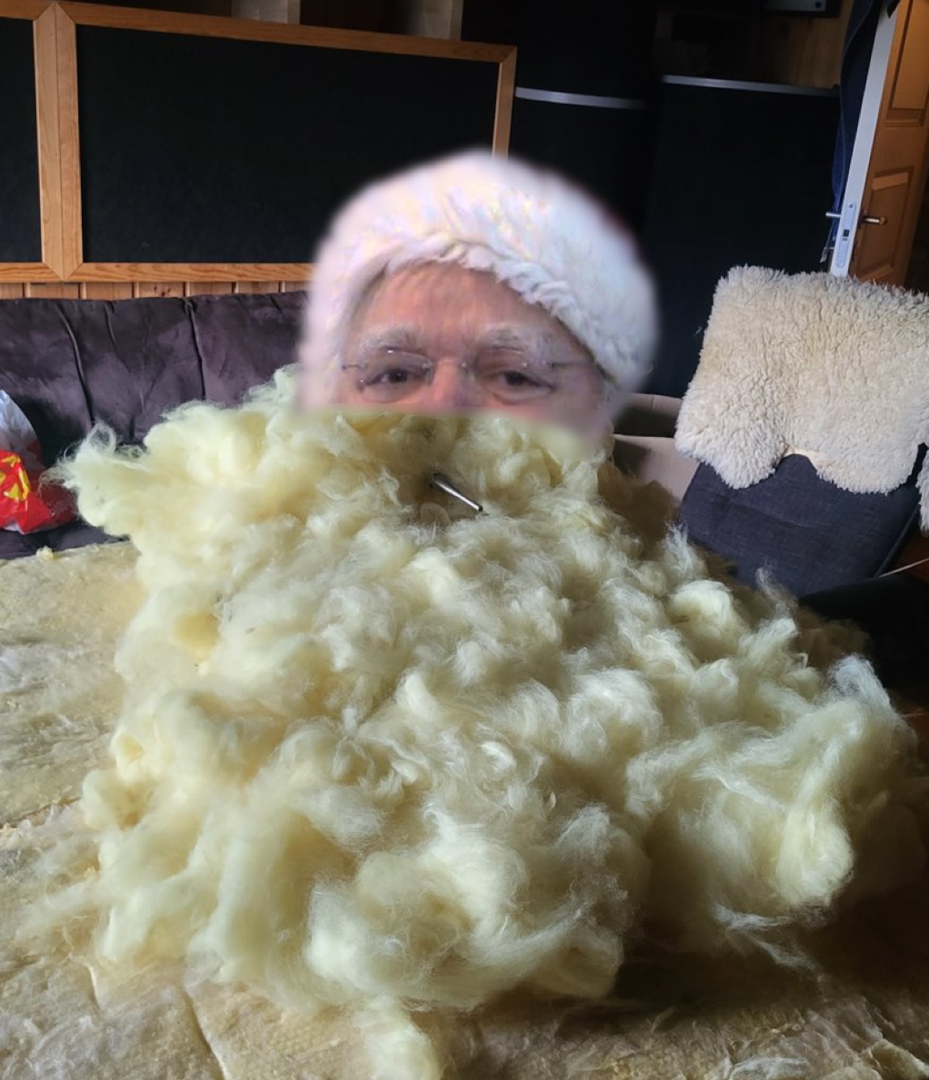 1693121124409.png