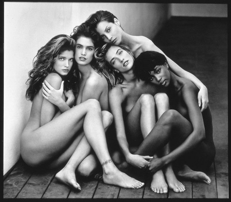 2.-Stephanie-Cindy-Christy-Tatjana-Naomi-Hollywood-1989.jpg