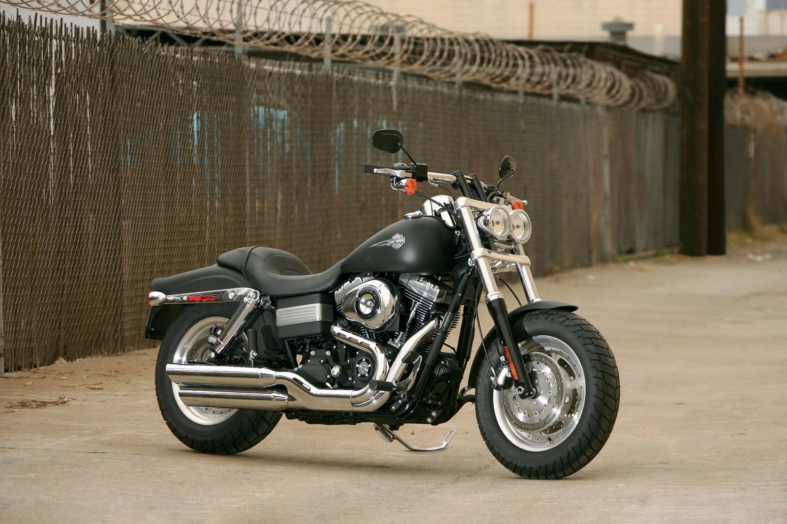 2014-harley-davidson-dyna-fat-bob-83504-212.jpg