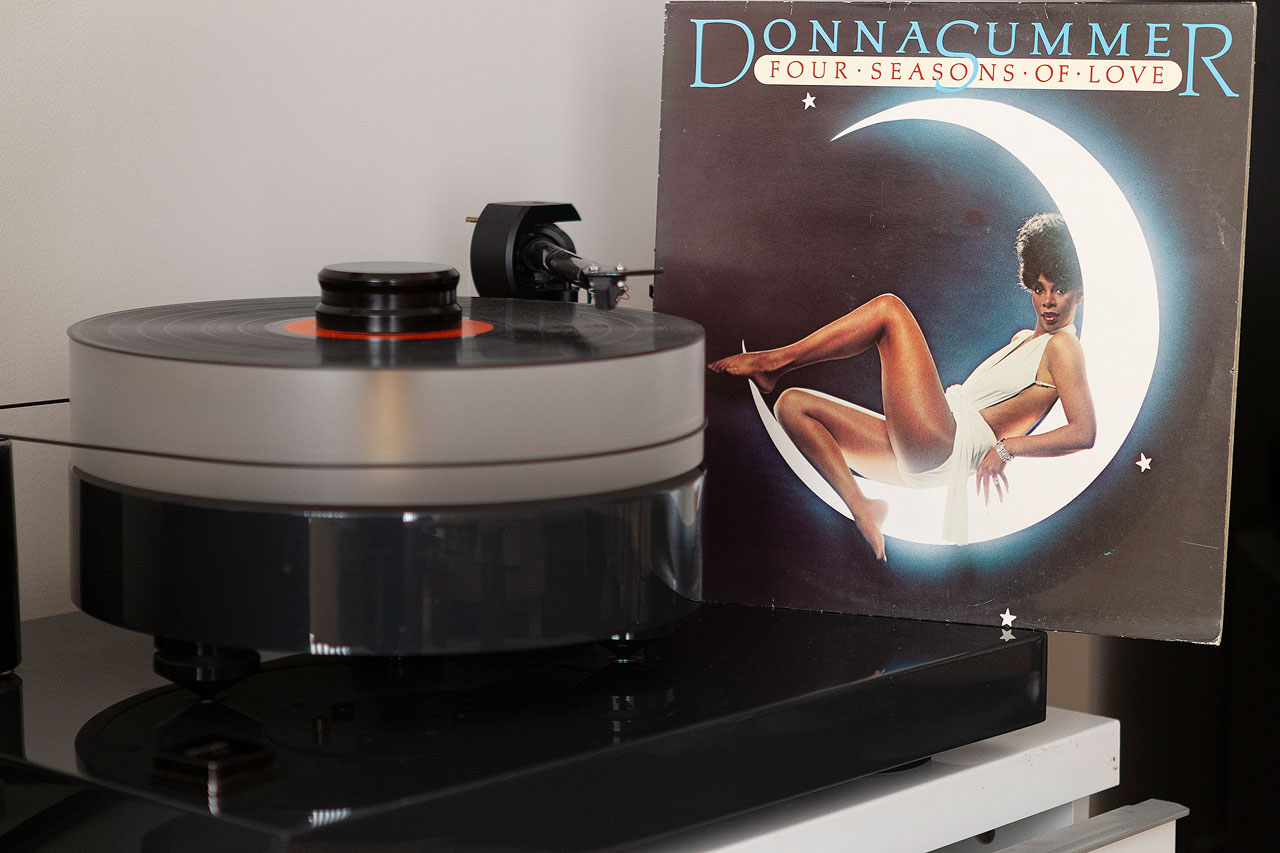 20220318-Donna-Summer----Four-Seasons-of-Love---1976.jpg