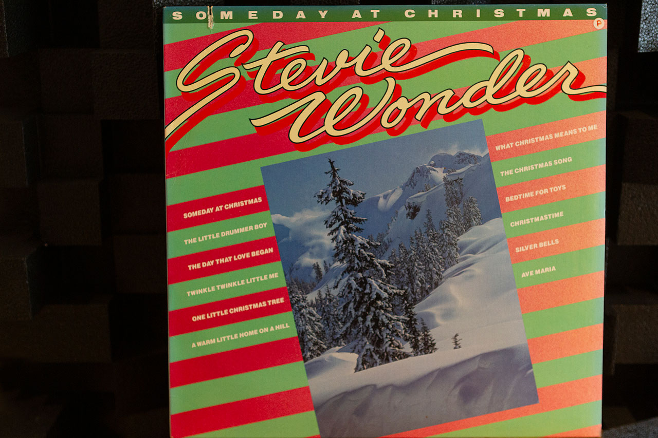 20220528-Stevie-Wonder----Someday-at-Christmas--1978.jpg