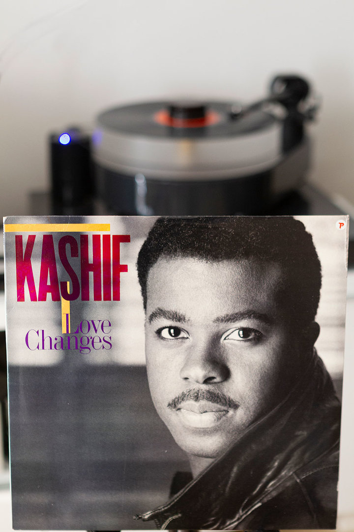 20220913-Kasif--Love-Changes--1987.jpg