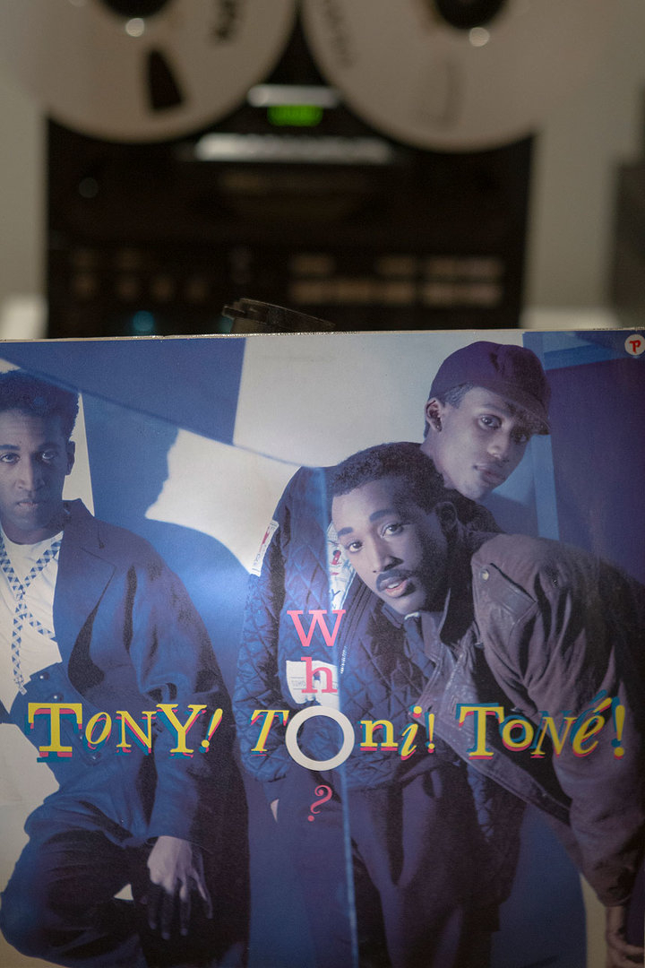 221104-Tony-Toni-Tone--Who---1988.jpg