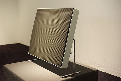 500px-Braun_LE1_Speaker.jpg