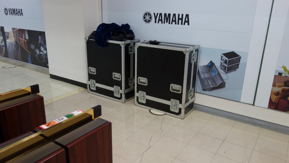 7_med_paneler_og_flightcases.jpg