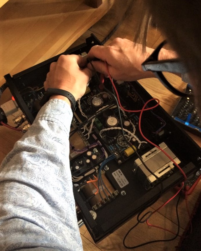 95975308_924931524619565_8145432101366267904_n.jpg