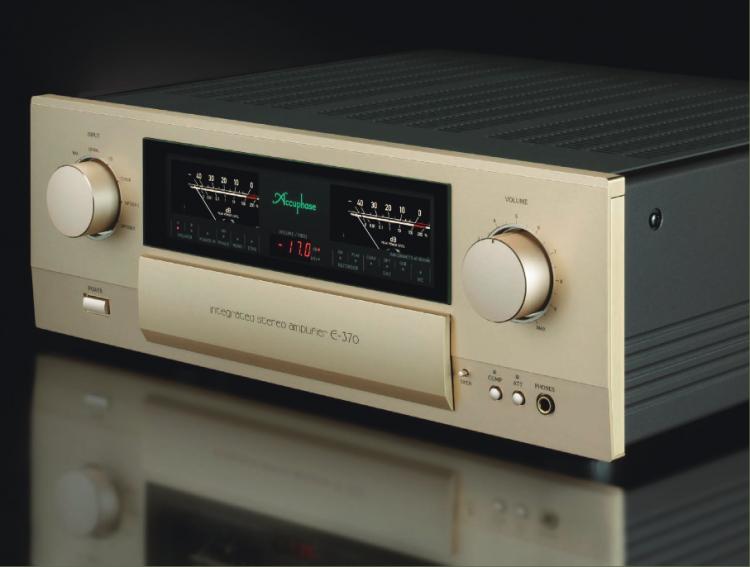 Accuphase E-370.jpg