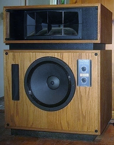 altec-lansing-model-19-loudspeaker 2.jpg