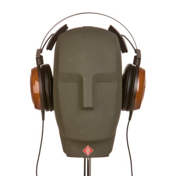 Audio-Technica ATH-W1000x_lite_kunsthode_HeadRoom.jpg