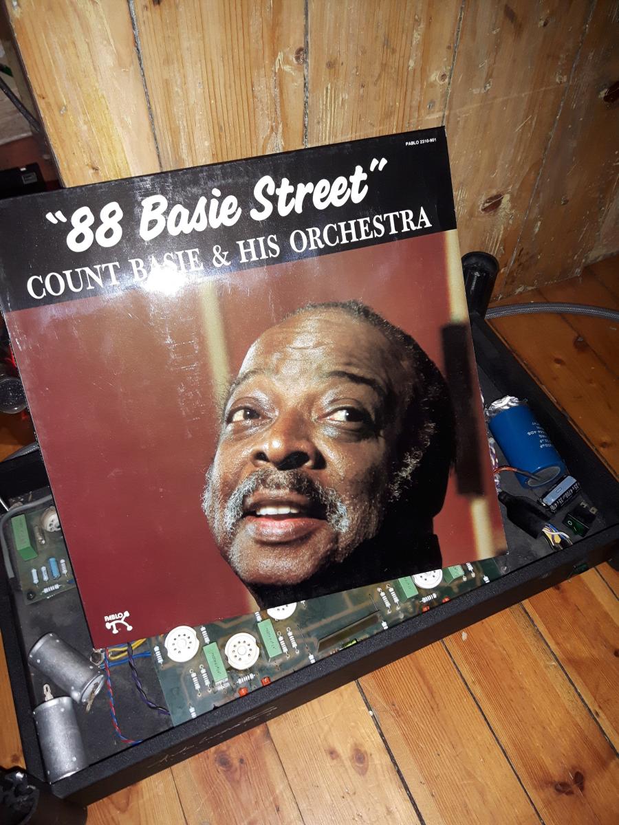 basie.jpg
