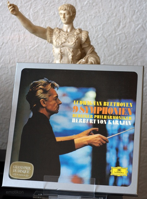 Beethoven 9 Karajan 62.jpg