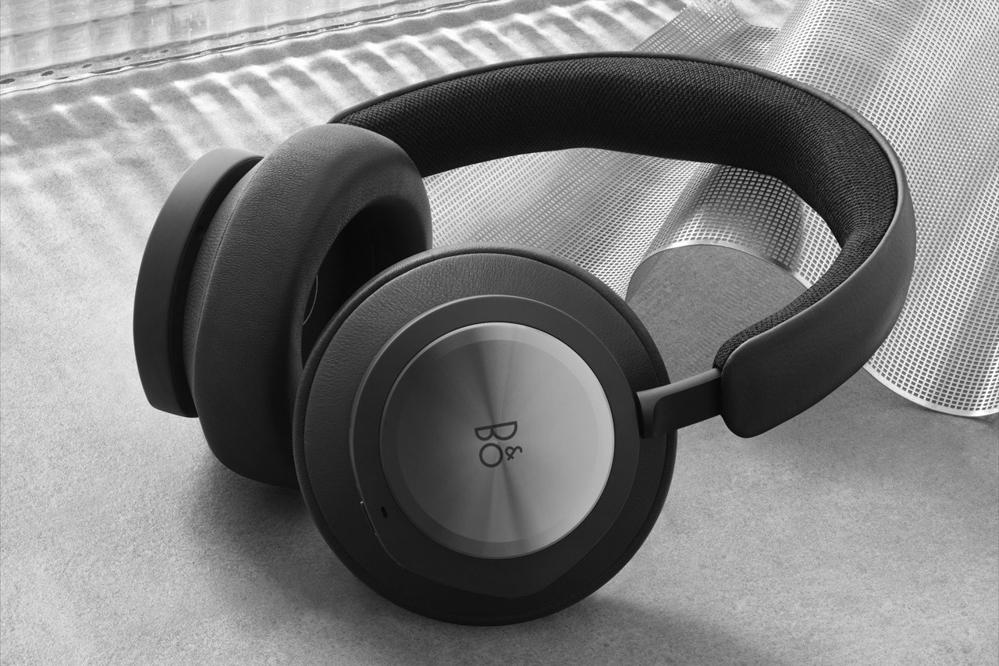 Beoplay_Portal_PC_PS (4 of 6).jpg