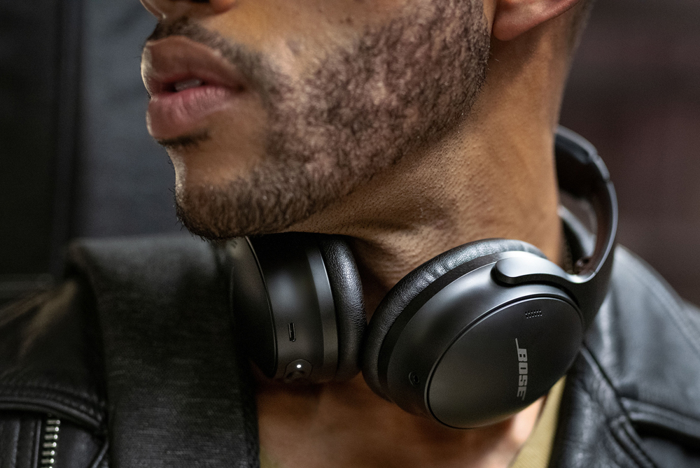 Bose_QC45 (2 of 9).jpg