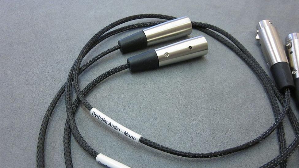 Navn: M xlr3.jpg
Visninger: 804
Størrelse: 90.8 Kb