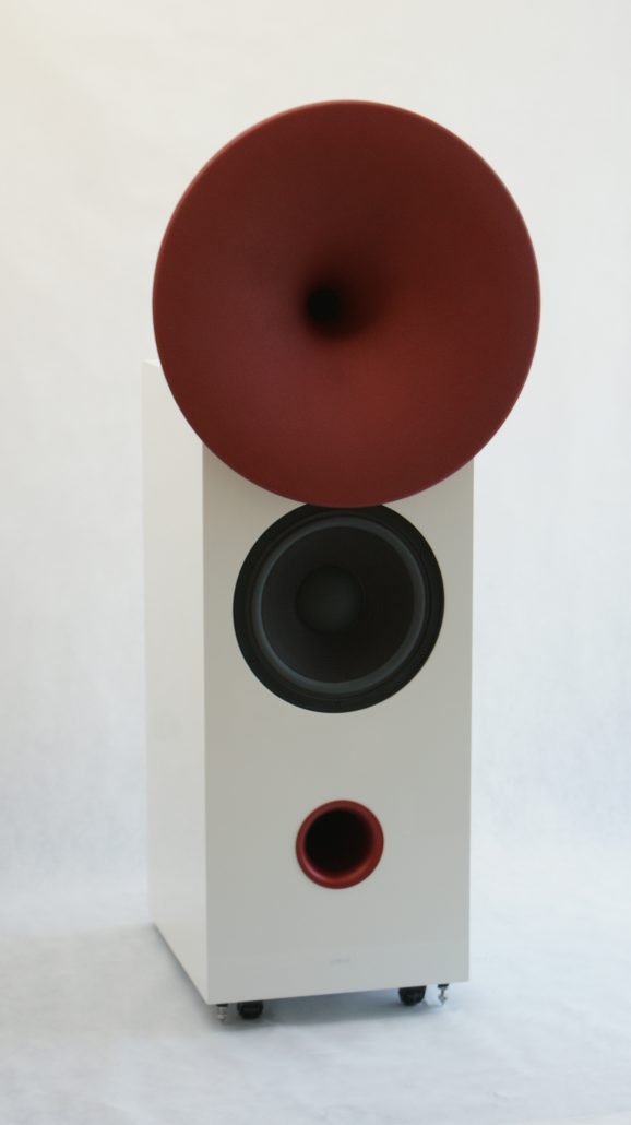 Navn: SYMPHONY-578x1030.jpg
Visninger: 548
Størrelse: 27.5 Kb