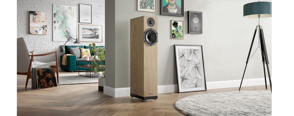 Navn: Spendor_speaker_slider_2285x900_image-A-LINE_3 (1).jpg
Visninger: 1629
Størrelse: 49.7 Kb