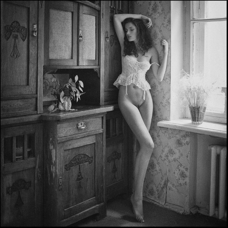 bw-erotica-vol11-38.jpg
