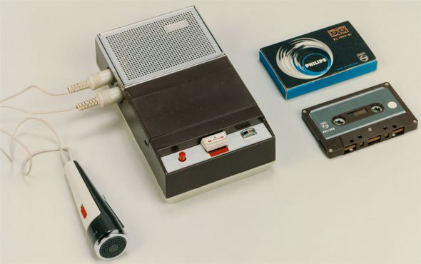 Cassette_Player.jpg