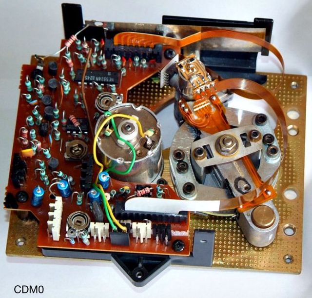 cdm-0_370108.jpg