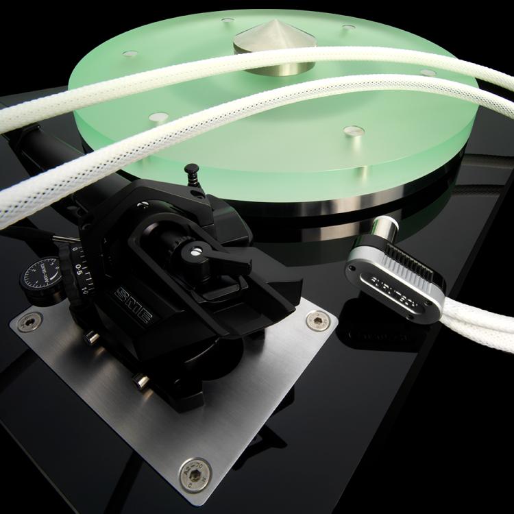 chord_sarum_tonearm-sme-tt.jpg