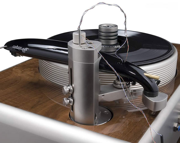 Continuum_Audio_Labs_Cobra.jpg