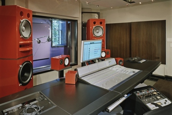 control-room-2sm.jpg