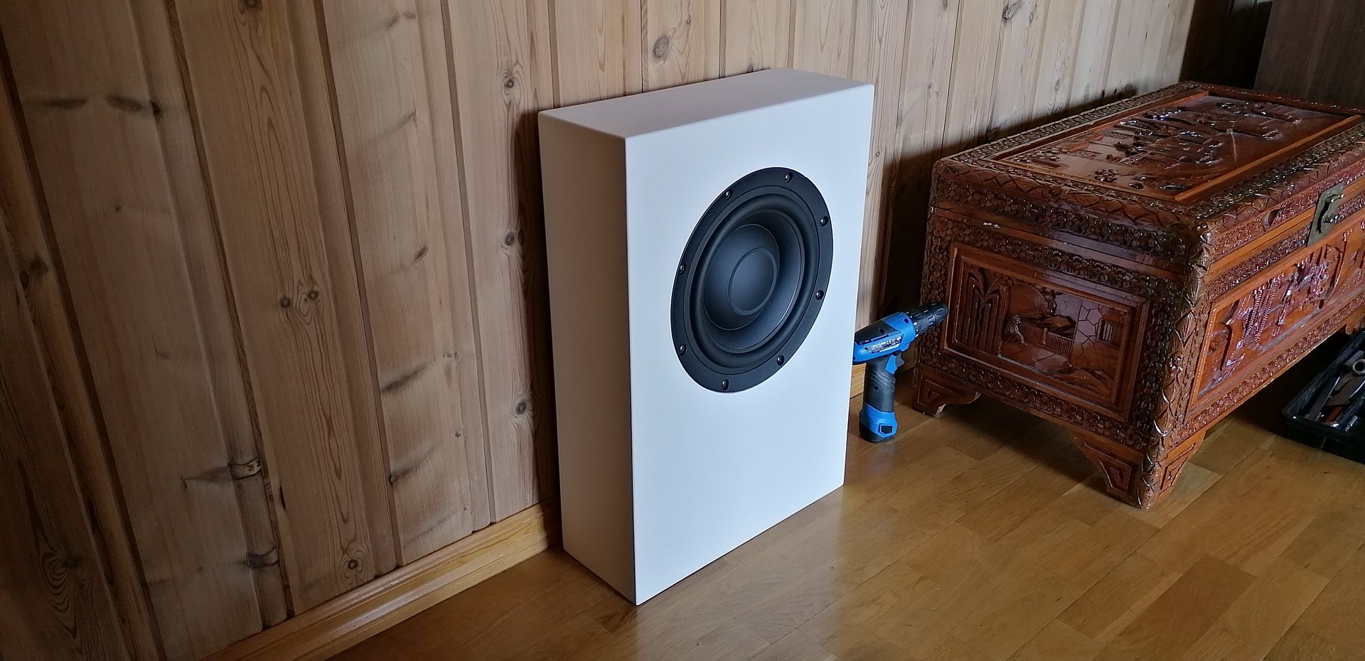 diy 10 inch subwoofer.jpg