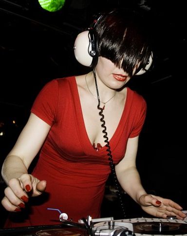 dj.jpg