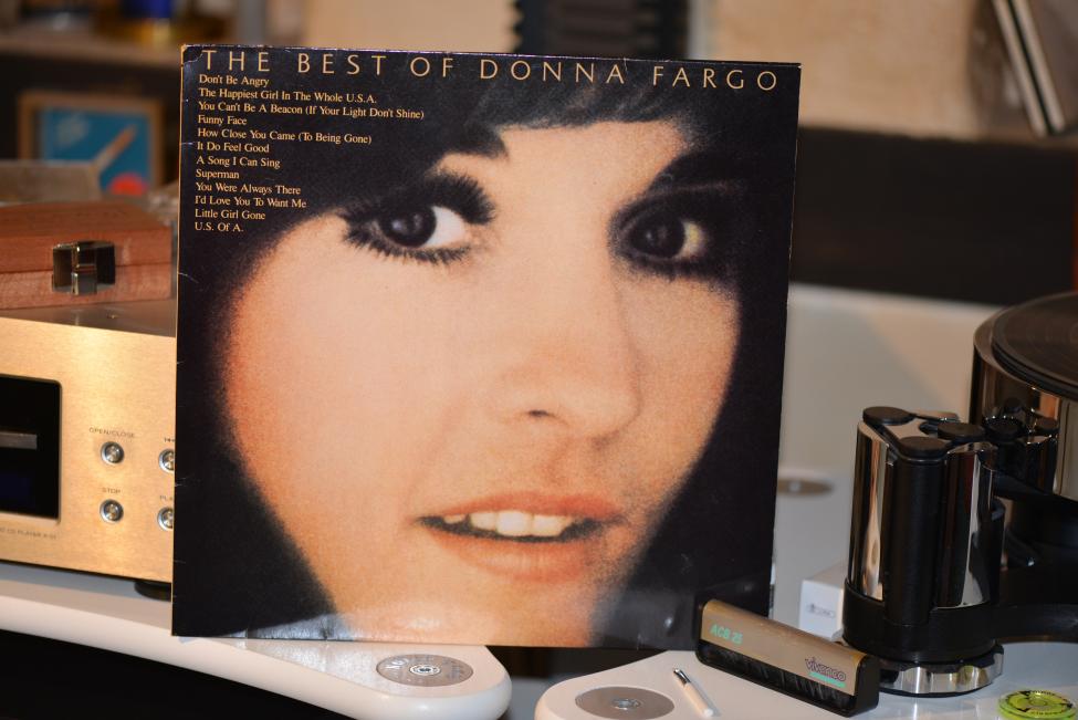 Donna Fargo 002.jpg