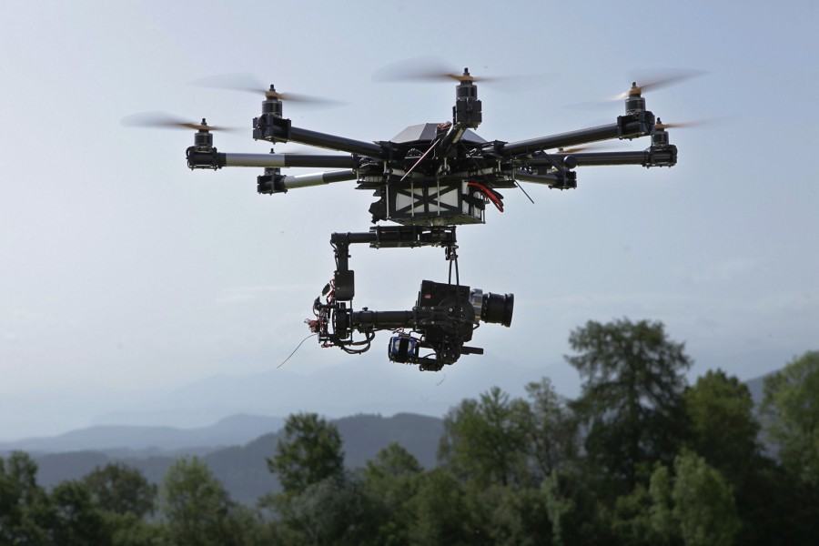 dragon-red-epic-drone-e1428443050878.jpg
