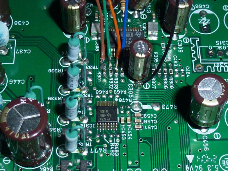 dsd and i2s hack - denon dvd3910.jpg