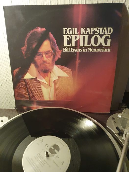 ek.jpg