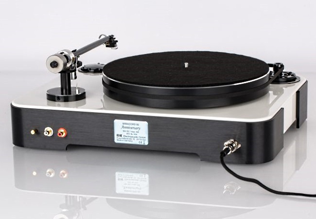 ELAC-Miracord-Back-a.jpg
