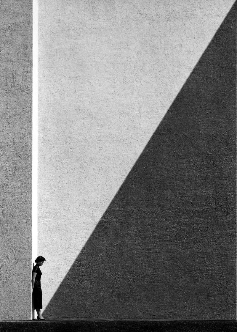 fan_ho_approaching_shadow_1024x768.jpg