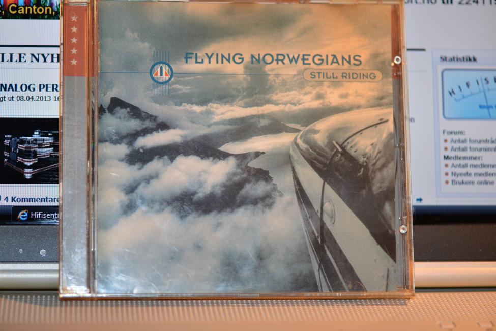 Flying Norwegians 001.jpg