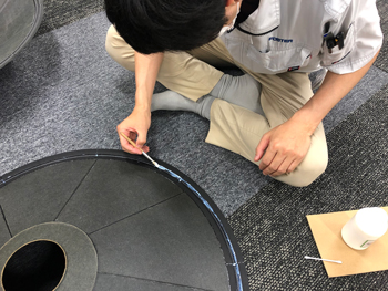 FW800HS-applying-coating-to-surround (1).jpg