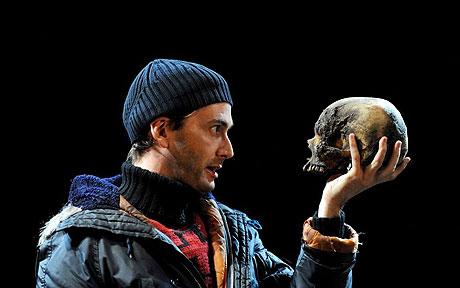 hamlet_1247654c.jpg