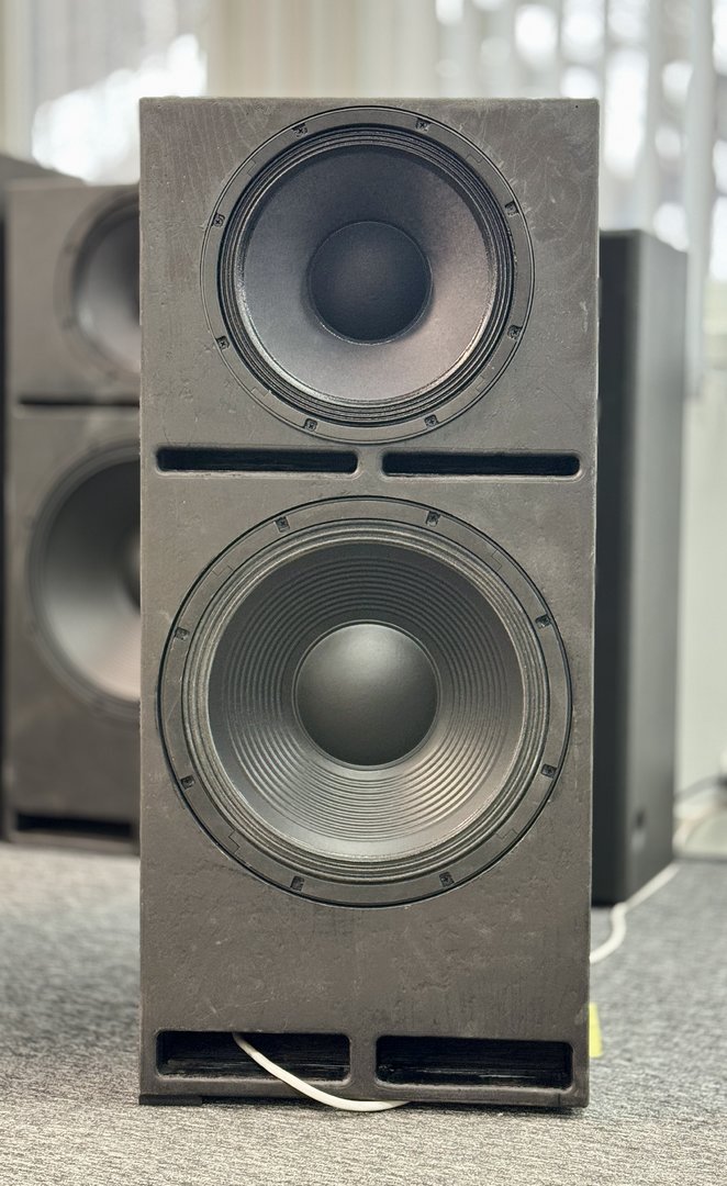 Hamrammr 1512 - 1.JPEG