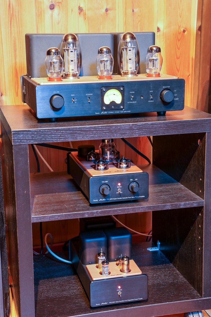 IconAudio (1 of 11).jpg
